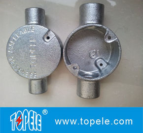 BS4568 Caja de unión eléctrica circular de hierro / aluminio maleable de dos vías - a través del camino