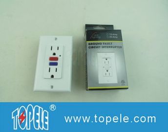 Receptores GFCI comerciales de doble tipo resistentes a alteraciones de 125 V con luz indicadora LED