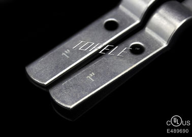 Clampas de tubos de acero personalizadas para el cable rígido de montaje EMT, de 1/2 pulgada a 6 pulgadas de tamaño