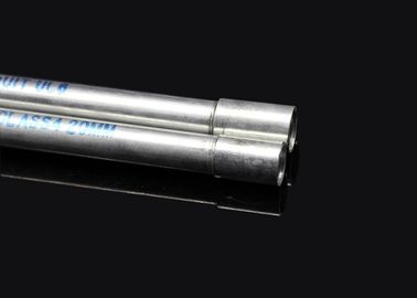 BS 4568 / BS 31 Tubo de conducción de metal galvanizado por sumersión en caliente con extremos y tapas atornillados