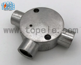 Aluminio / hierro maleable BS4568 Caja de unión de tres vías de conducto Tiempo de vida larga