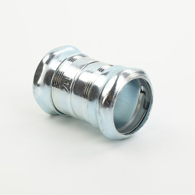 Acero conjunto de tornillo de acoplamiento de compresión Emt con accesorio UL